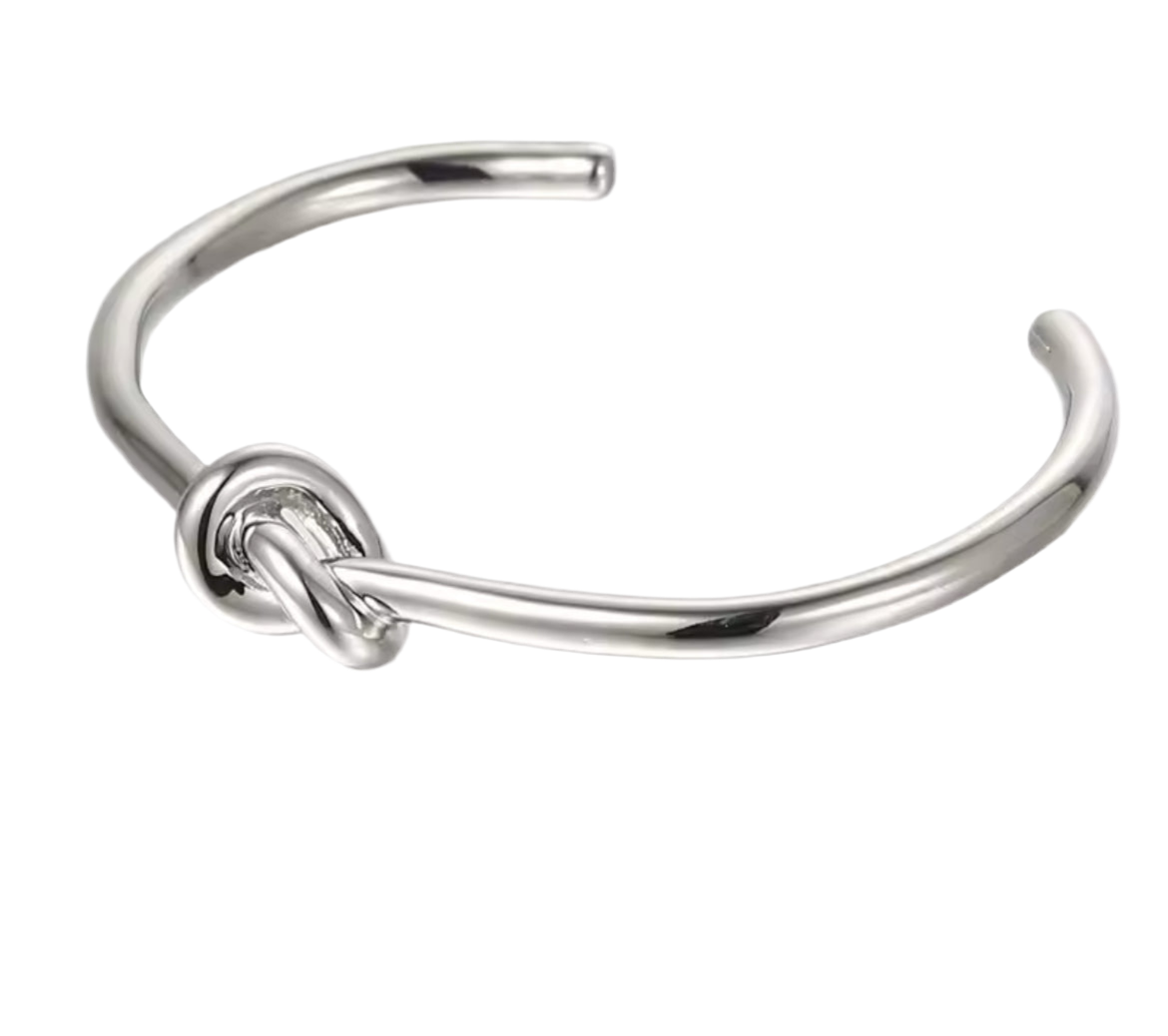 Zaida Single Knot Bangle